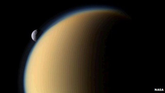 Titan Saturn Moon (1)
