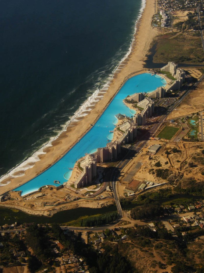 Worlds Largest Swimming Pool (1)