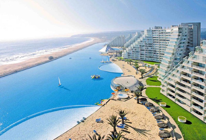 Worlds Largest Swimming Pool (11)
