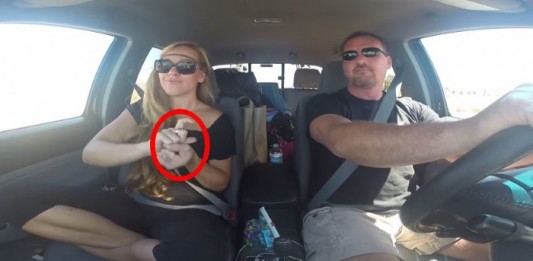 Car Deaf sign language
